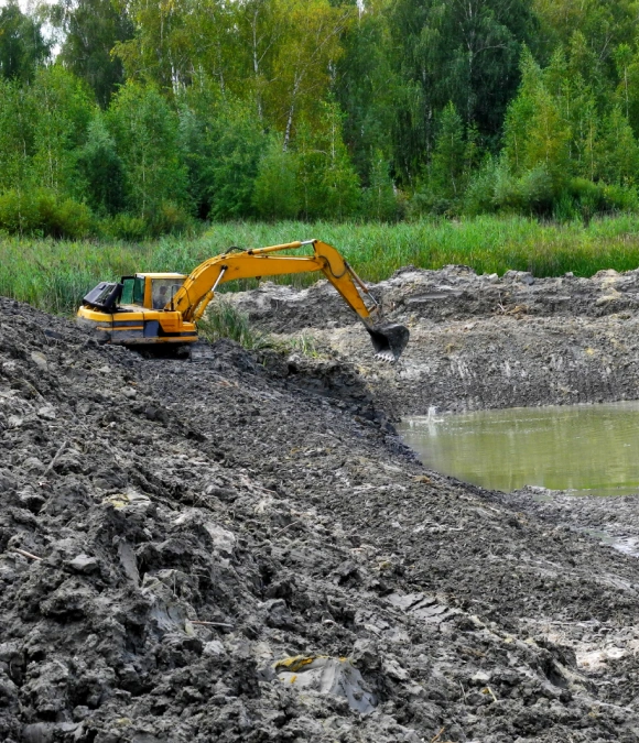Pond Building & Construction service slider